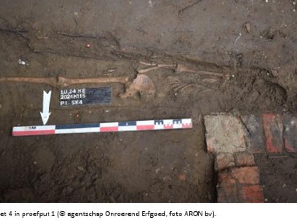 Foto proefput 1 (Bron: agentschap Onroerend Erfgoed, foto ARON bv)