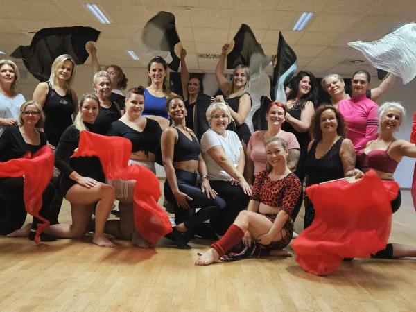 Nieuwe Beginners Buikdansles met Johanna in Lummen - Start 2 Bellydance © jr