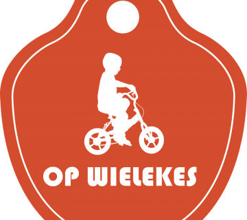 Logo Op Wielekes - fietsplaatsje © De Transformisten