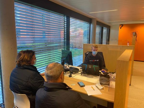 Digitale hulp op zaterdagvoormiddag wegens succes verlengd tot eind mei!