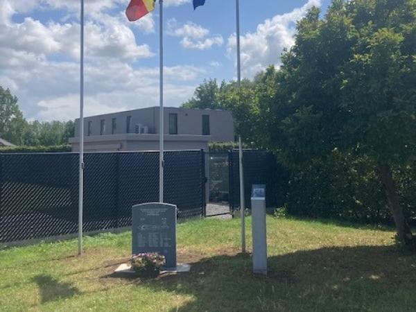 Herdenkingsmonument bommenwerper B 17F - Dear Mom - Oosterhof 