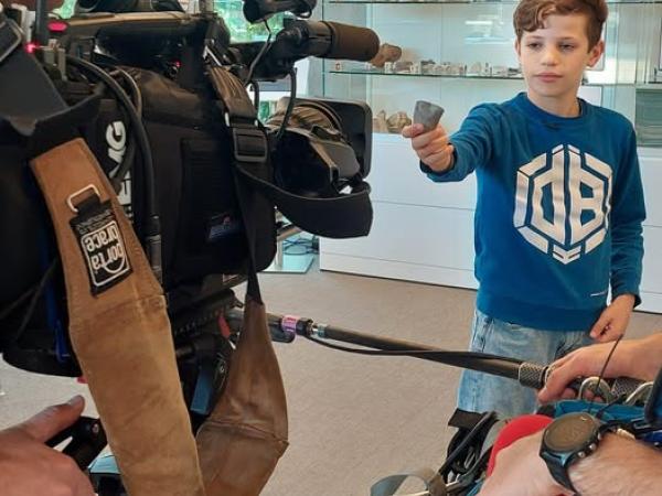 Tentoonstellingskast met archeologische vondsten